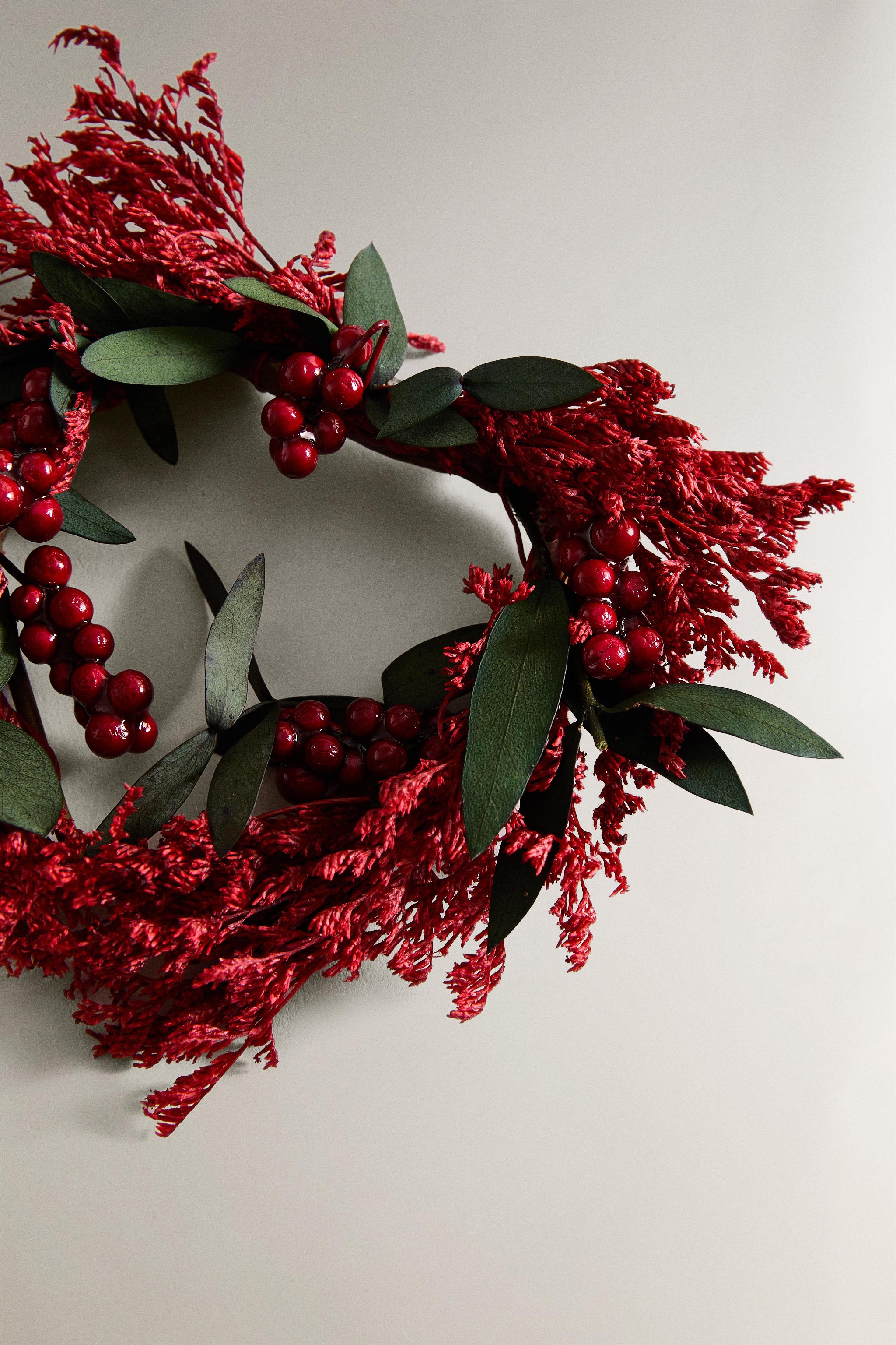 SET OF CHRISTMAS HEART LEAF NAPKIN RINGS (SET OF 4)